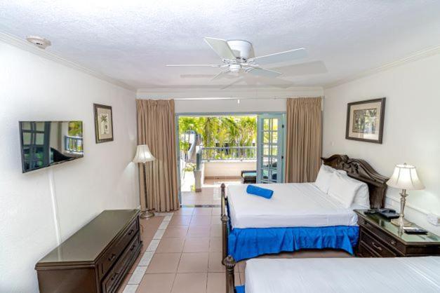 Savannah Beach Club Hotel Bridgetown Eksteriør billede
